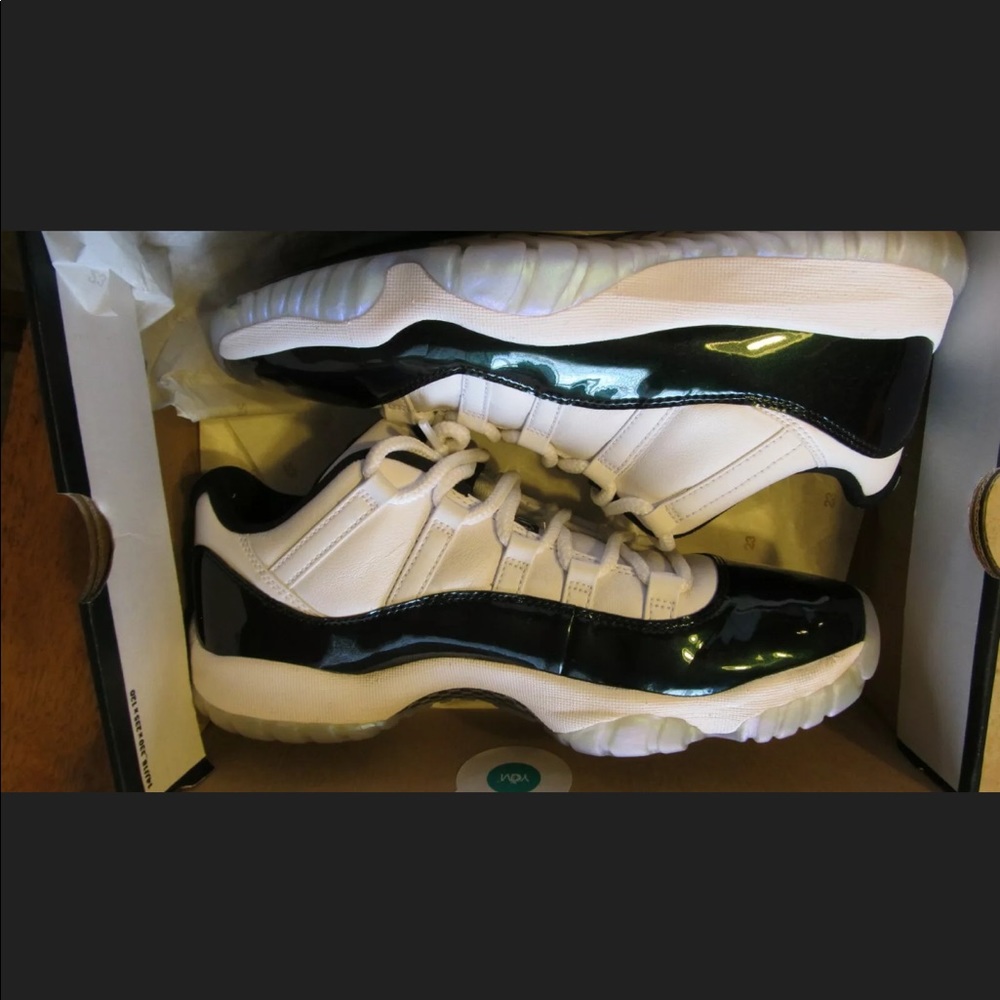 Air Jordan Retro 11